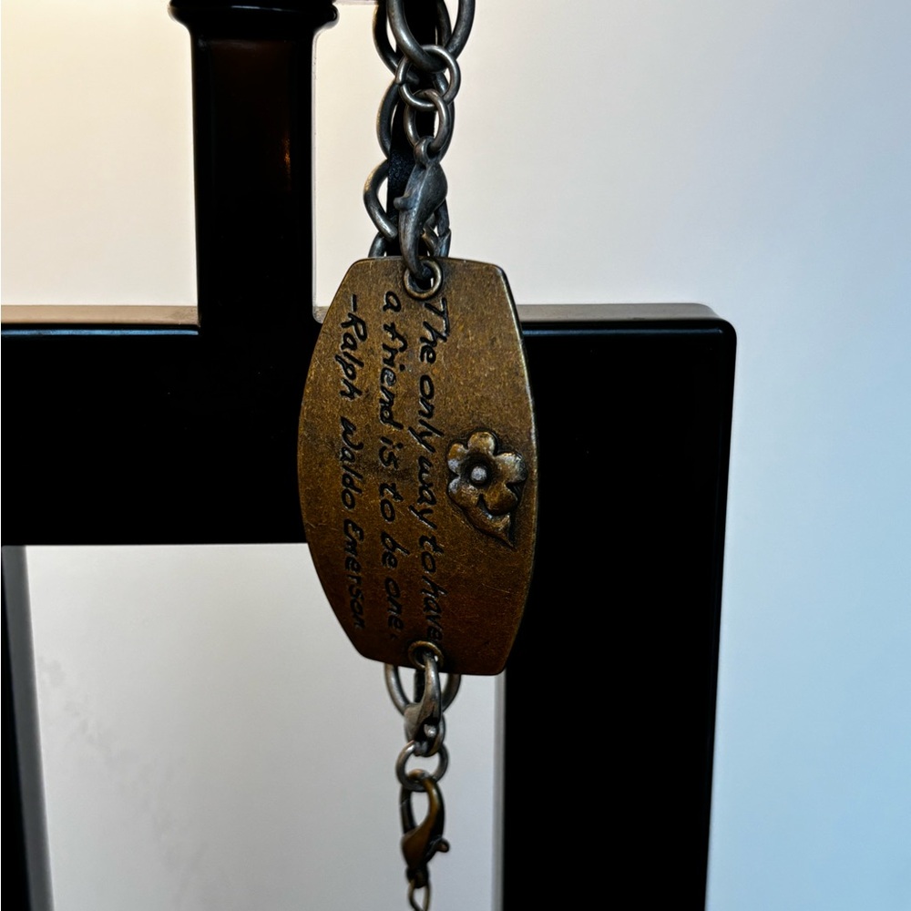 Bracelet “The only way to have a friend is to be one” / fits size 7 1/2 … - Picture 5 of 7